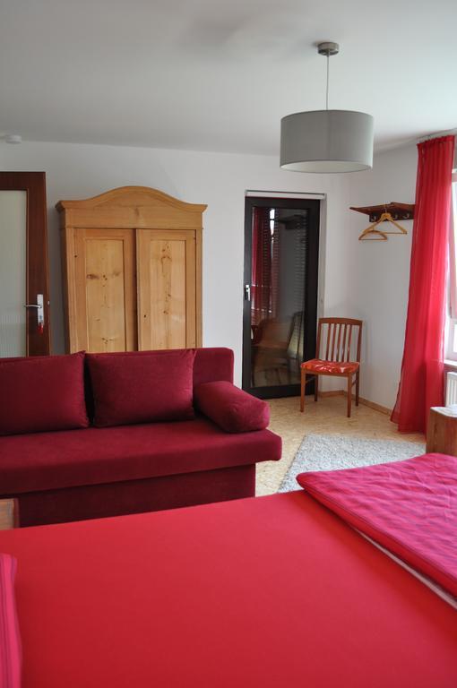 Punkrock Harbour Pension Baehr Karlsruhe Dış mekan fotoğraf