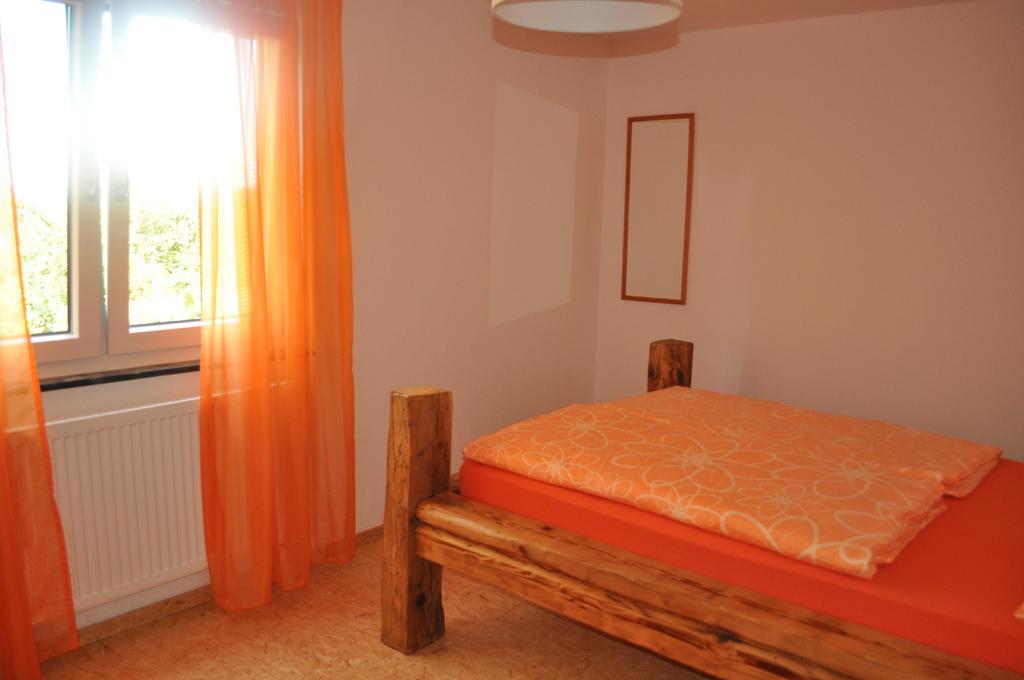 Punkrock Harbour Pension Baehr Karlsruhe Dış mekan fotoğraf
